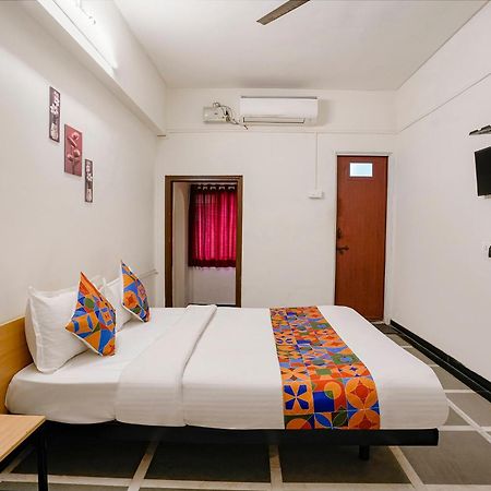 Fabhotel Saubhagya Inn Nashik Buitenkant foto