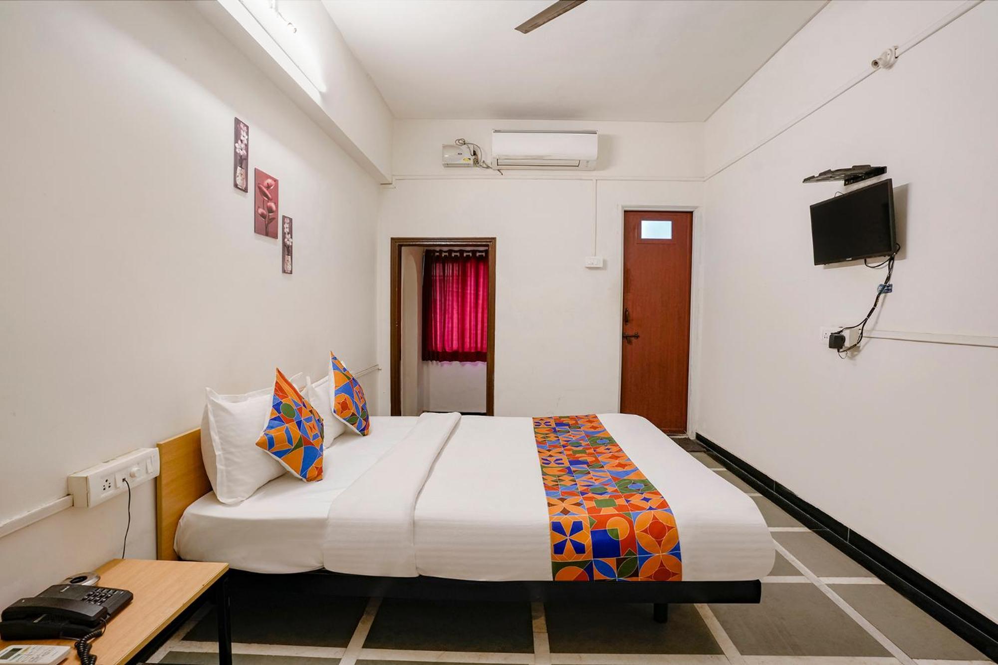 Fabhotel Saubhagya Inn Nashik Buitenkant foto