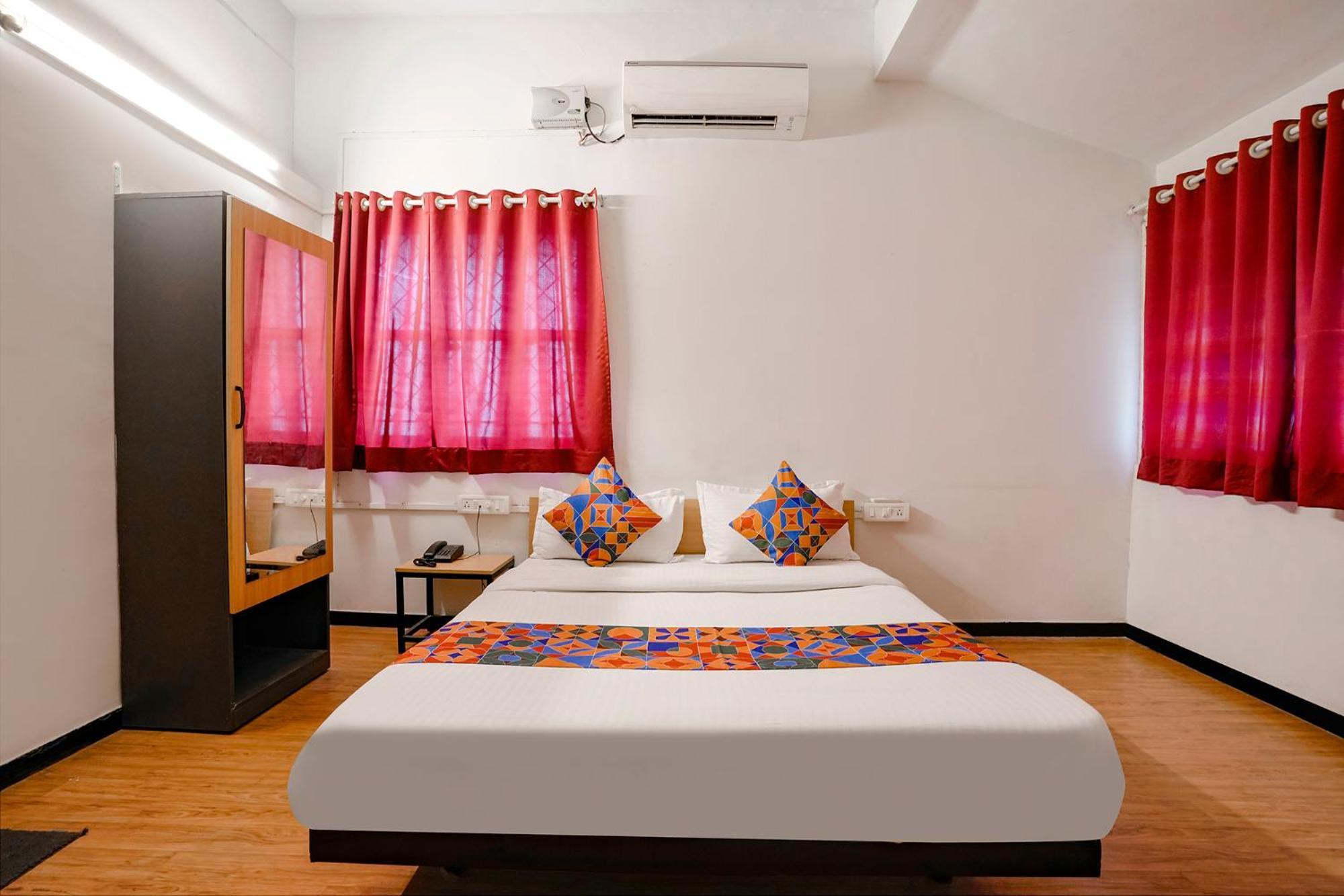 Fabhotel Saubhagya Inn Nashik Buitenkant foto
