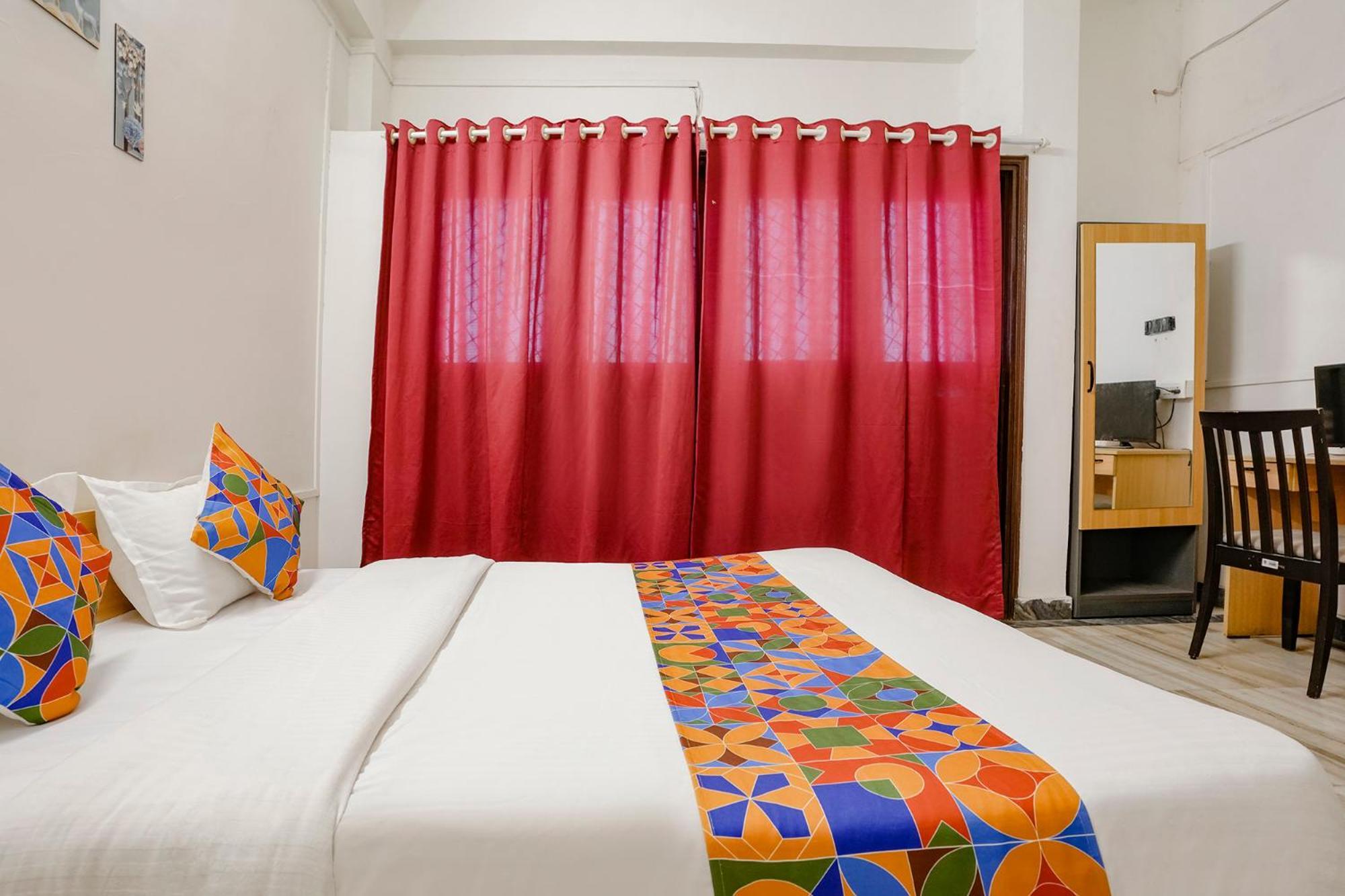 Fabhotel Saubhagya Inn Nashik Buitenkant foto